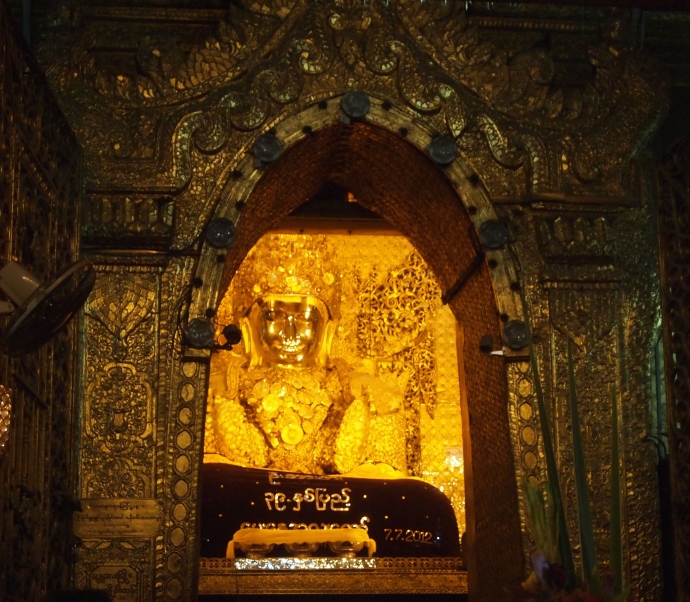 Seated Buddha at Mahamuni Paya