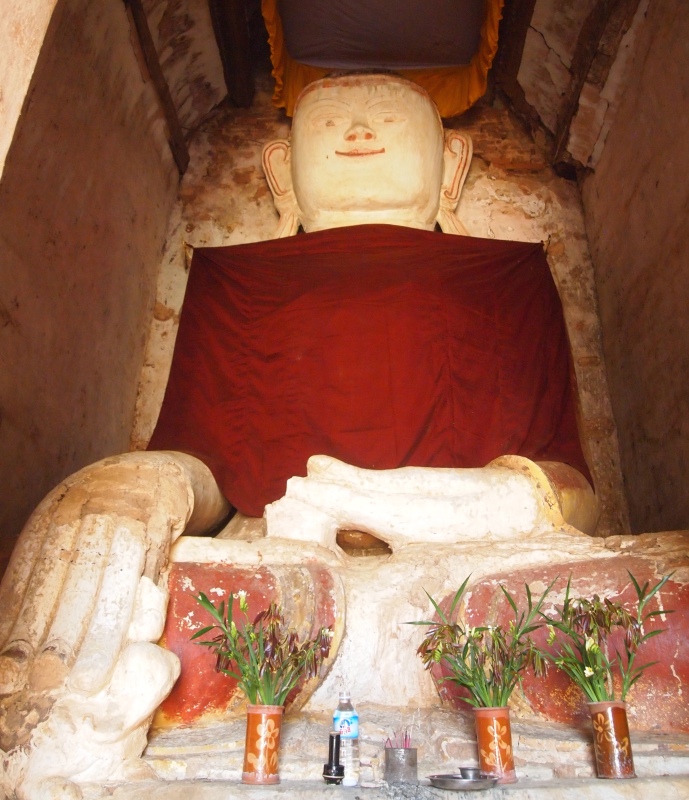 Buddha at Nyaung Ohak