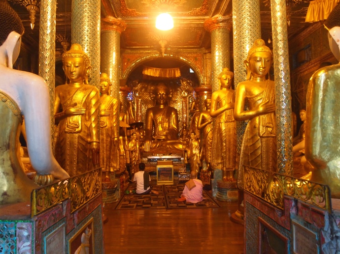 golden Buddhas